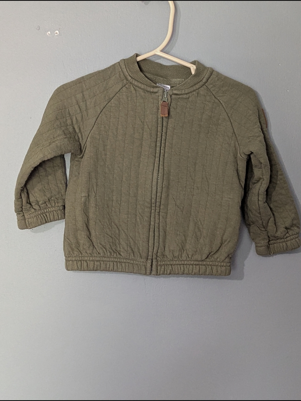 4/$10✨ Carter's Quilted Olive Green Zip-Up Jacket